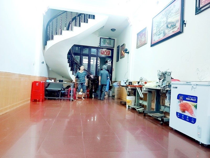 Bán Nhà Trần Văn Ơn, Tân Phú 60m2. 4 Tầng giá 5,8 tỷ