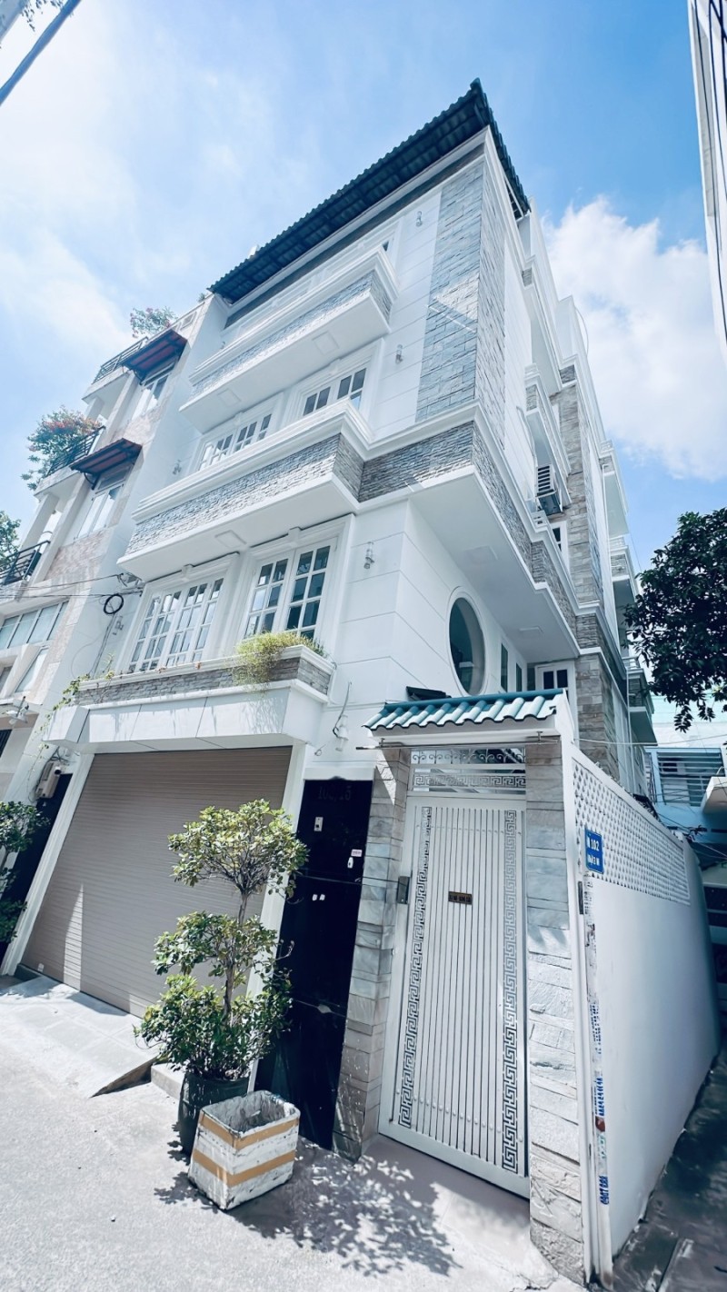 Bán Biệt Thự Hồ Biểu Chánh Phú Nhuận, Xe hơi vào nhà, 7x12, giá 17 Tỷ 5 TL.