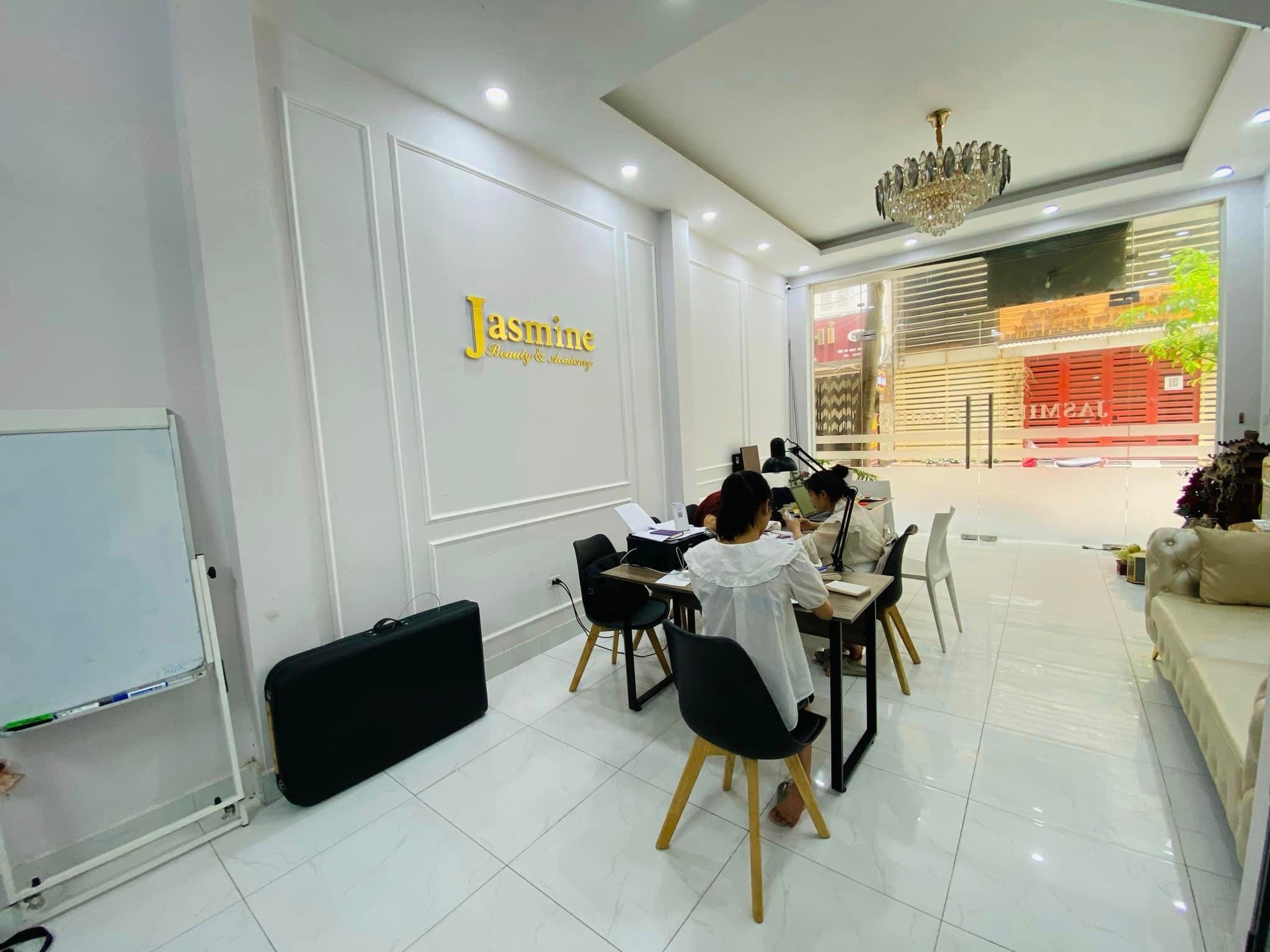 SIÊU PHẨM PHÂN LÔ NGUỴ NHƯ KON TUM QUẬN THANH XUÂN - 40M 4 TẦNG MT 4.3M - OTO TRÁNH VỈA HÈ RỘNG KINH DOANH ĐỈNH 2 THOÁNG TRƯỚC SAU