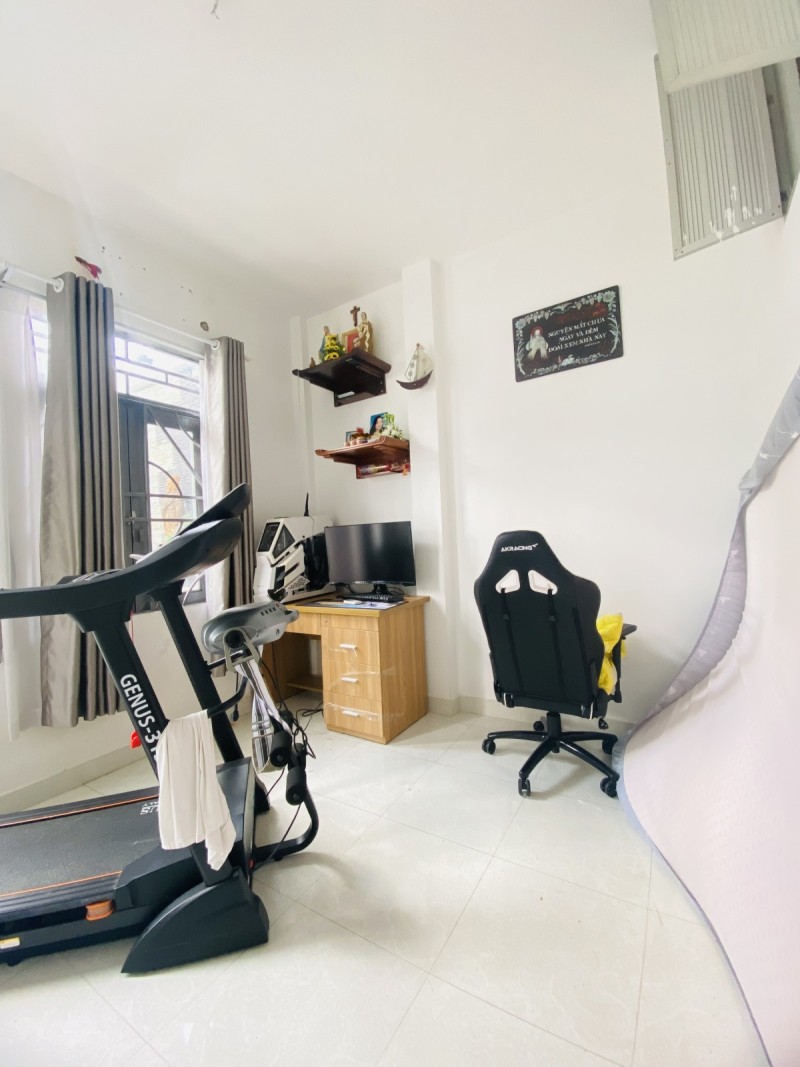 Bán nhà HXH sát mặt tiền Bàn Cờ, Quận 3, gần 50m2, chỉ 5 tỷ X