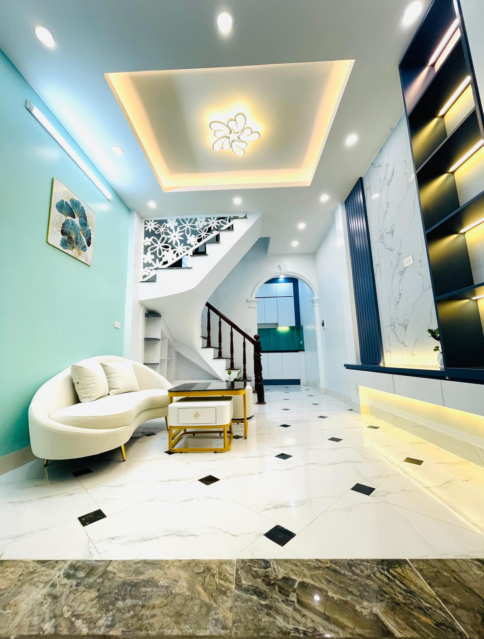 Nhà mới – Ngõ rộng thông thoáng – Vuông vắn – Hoàng Ngân – Thanh Xuân