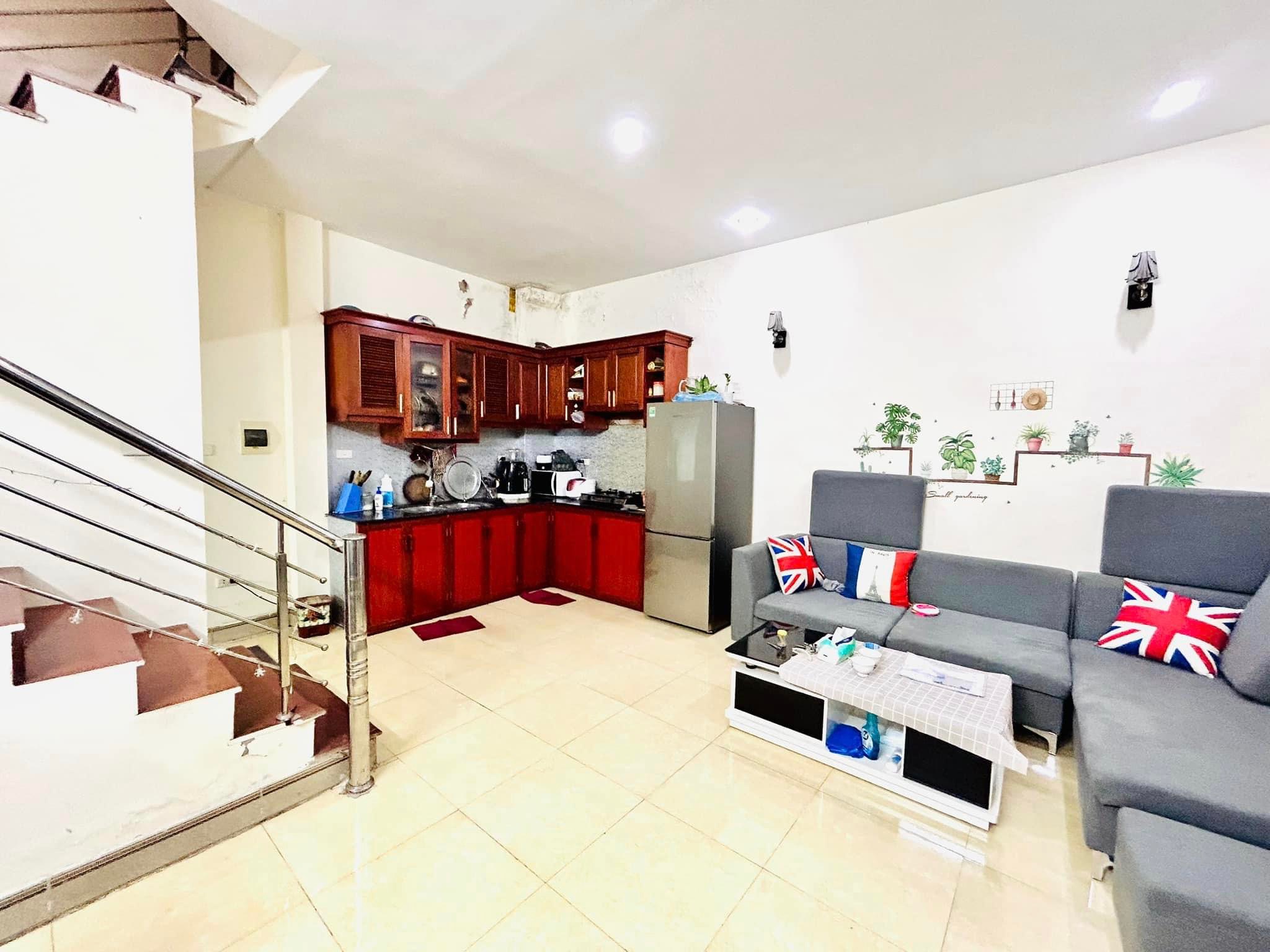 BÁN NHÀ KHUYẾN LƯƠNG, GẦN GAMUDA - 32M x 4T - GẦN PHỐ - GIÁ CHỈ 2.75 TỶ