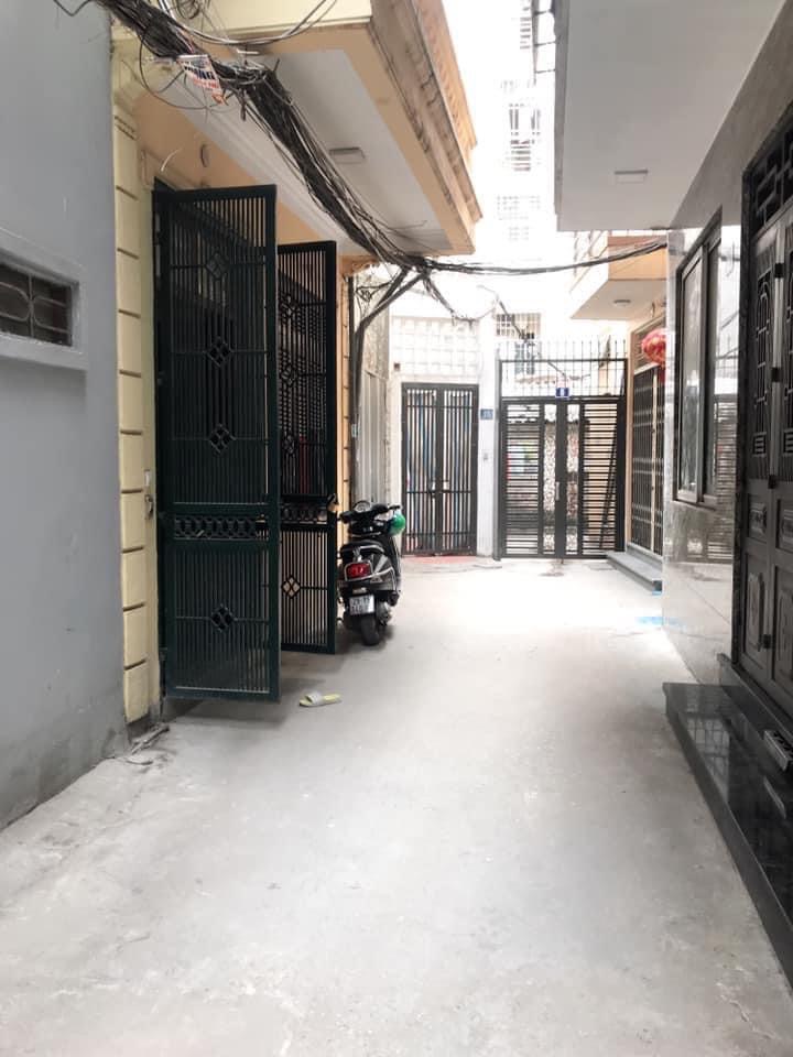 BÁN NHÀ NGÕ 296 MINH KHAI QUẬN HOÀNG MAI - 31M 5 TẦNG MT 5.2M - HƠN 4 TỶ NGÕ RỘNG HƠN 4M ĐI BỘ RA MẶT PHỐ NHÀ MỚI ĐẸP