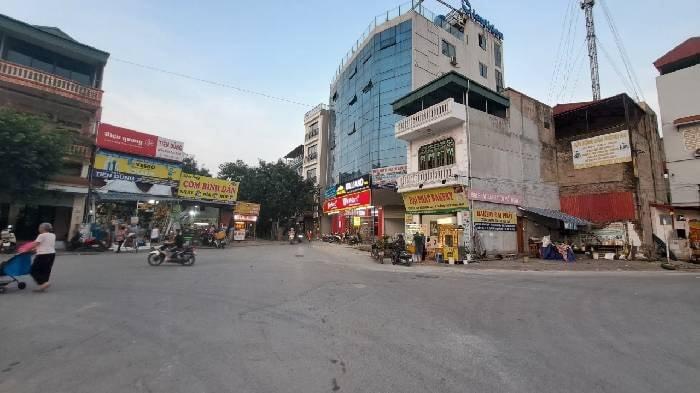 CẦN BÁN NHÀ ĐỊA CHỈ: Quận Long Biên Hà Nội