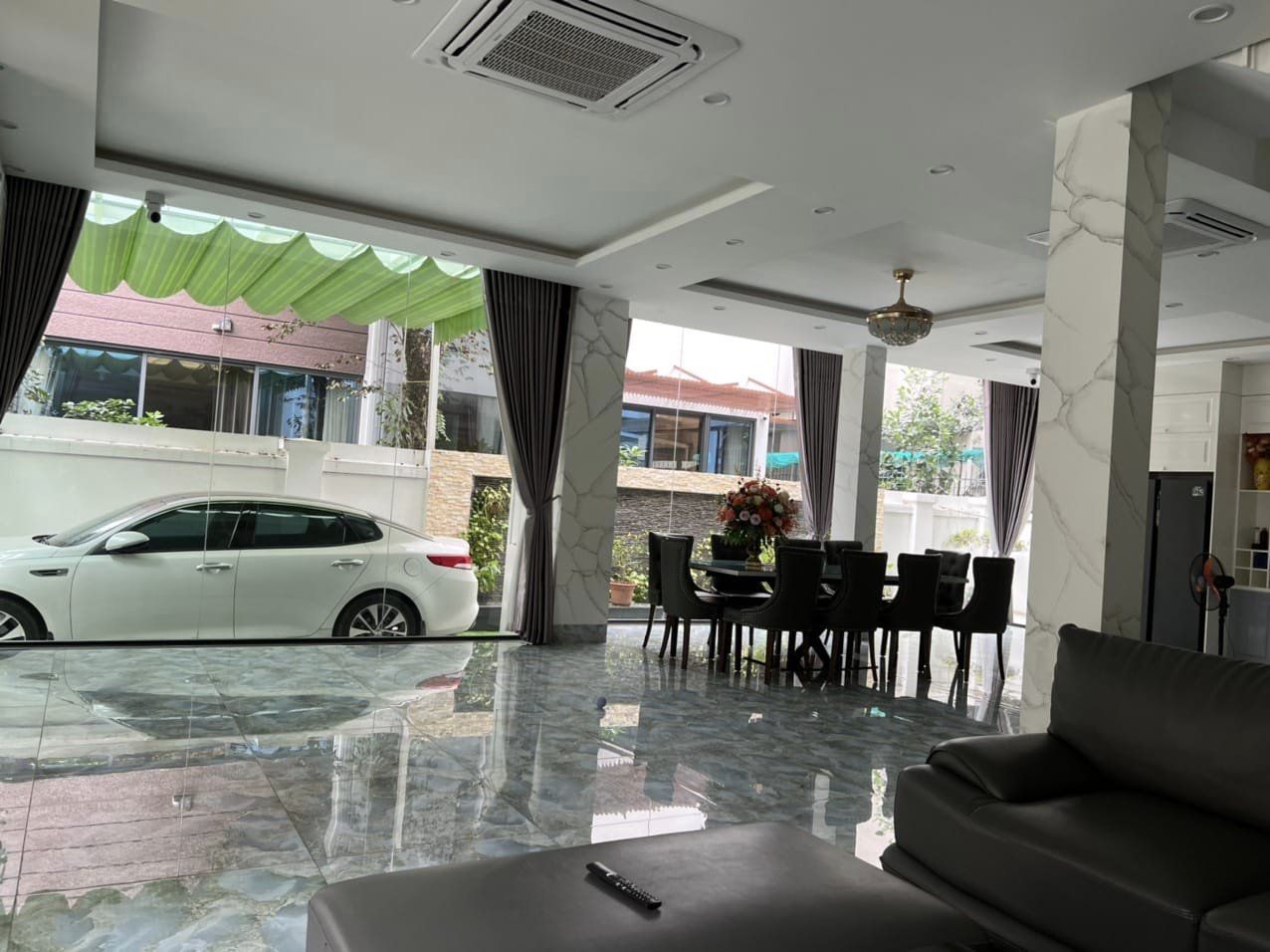 Bán Biệt Thự KĐT An Hưng, Vị Trí Gần Hồ Điều Hoà 240m2 x 12m MT, 4 Tầng 42 tỷ