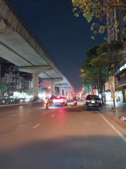 NHÀ DÂN XÂY HỒ TÙNG MẬU – 2 THOÁNG, GARA, KINH DOANH ĐỈNH - 5T,MT 4M, NHỈNH 5 TỶ