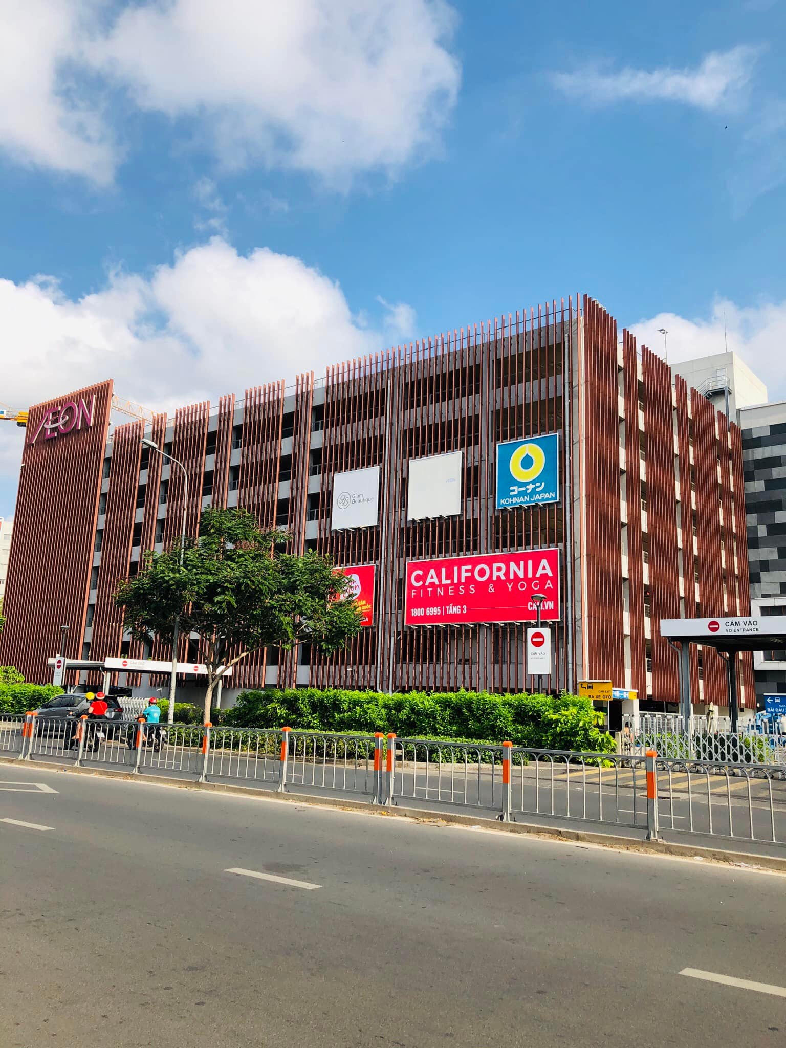 CHÍNH CHỦ bán GẤP nhà HXH 8M Gò Dầu 175m2 gần AEON Tân Phú