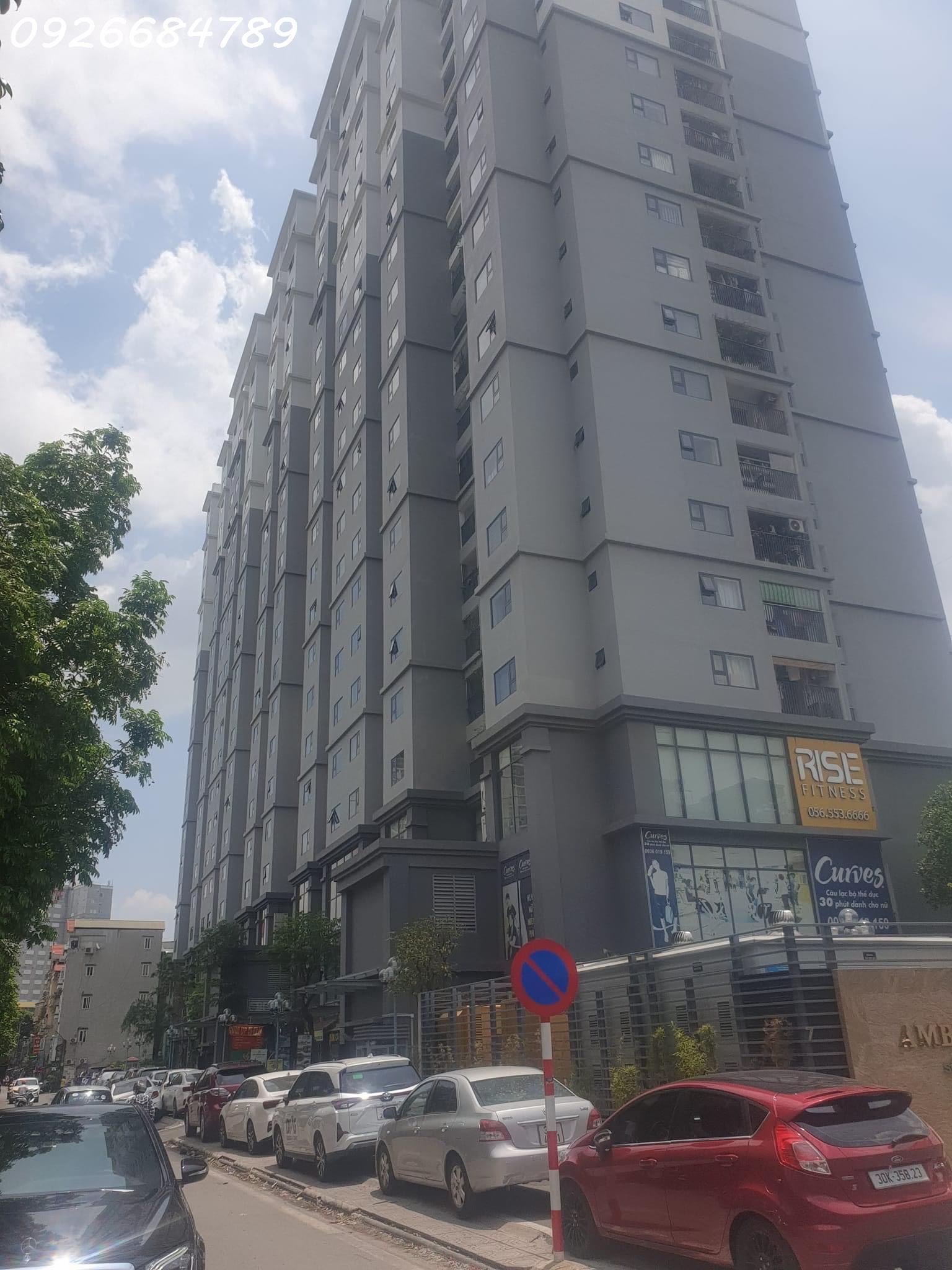 Bán gấp căn chung cư Amber Riverside- phố Minh Khai. Diện tích 110m2, giá 6 tỷ, full nội thất ở luôn.