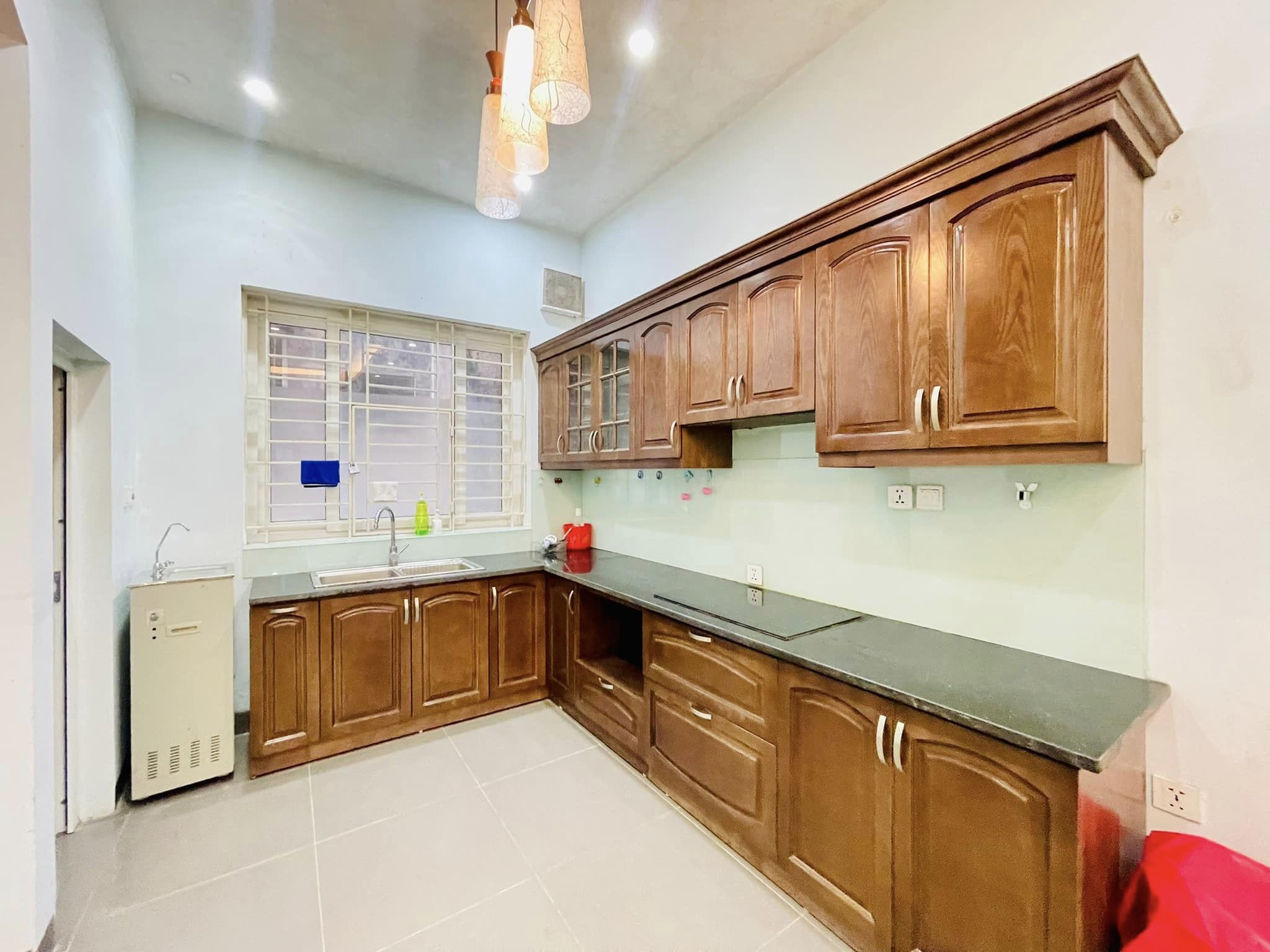 Siêu phẩm kinh doanh ô tô đỗ cửa gần Nguyễn Viết Xuân, 50m2 giá nhỉnh 6.9 tỷ.