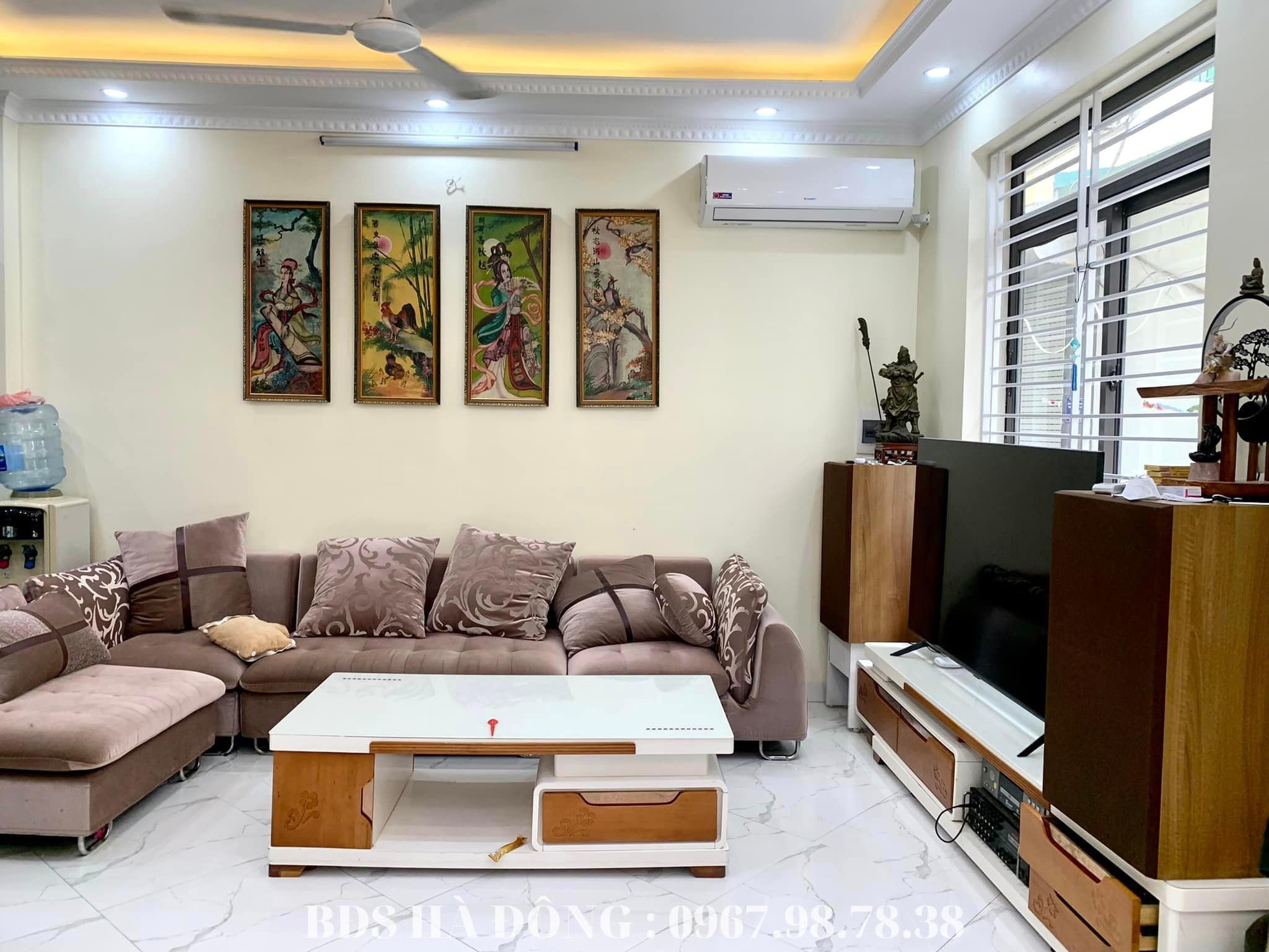 Bán nhà mặt ngõ 73 Hoàng Ngân 42m2 có nhà đẹp 5 tầng giá chỉ 5.95 tỷ.