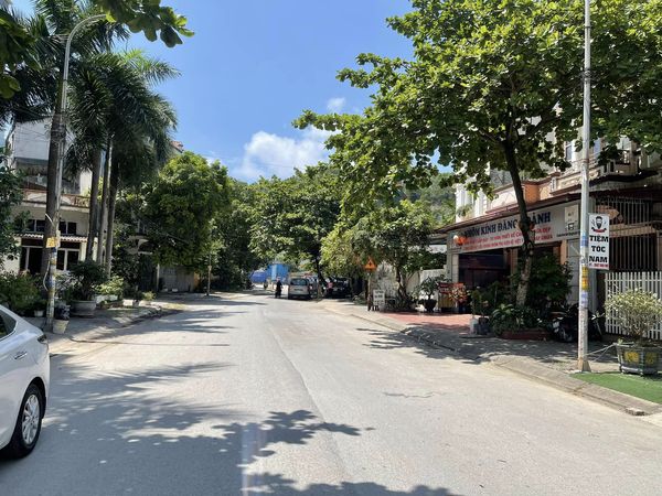 Chưa bao giờ giá rẻ đến thế, Duy nhất 01 ô đất trục đường thông rộng 21m KĐT Vựng Đâng - Cienco5, Hạ Long