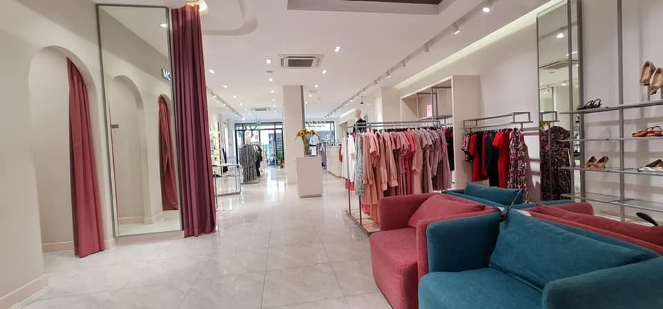 Mặt phố Bà Triệu 256m2 x 258 tỷ Sổ vuông 1 chủ dòng tiền 300 tr/tháng