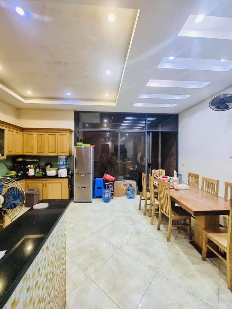 Bán biệt thự Foresa Xuân Phương ô góc siêu thoáng, vỉa hè rộng, 125m2 x 4 tầng, chỉ 15 tỷ