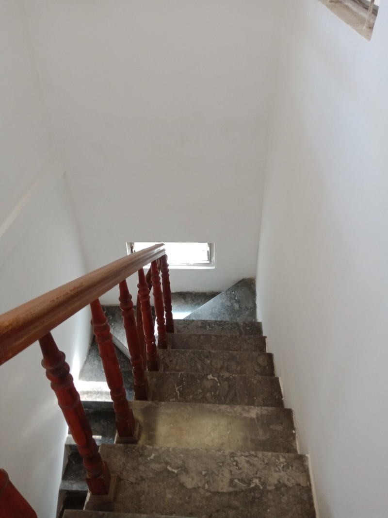 BÁN NHÀ ĐẶNG VĂN NGỮ 40M2 X 5 TÀNG, Ở SƯỚNG, GẦN Ô TÔ, TIỆN ÍCH BẠT NGÀN, NHỈNH 5 TỶ