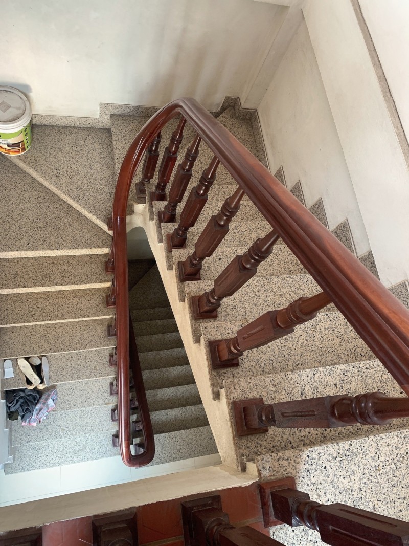 HIẾM! BÁN NHÀ ĐẸP Ở NGAY THÁI HÀ 35M2 X 5 TẦNG, GẦN PHỐ, AN SINH ĐỈNH, 3 GÁC ĐỖ CỬA, NHỈNH 5 TỶ