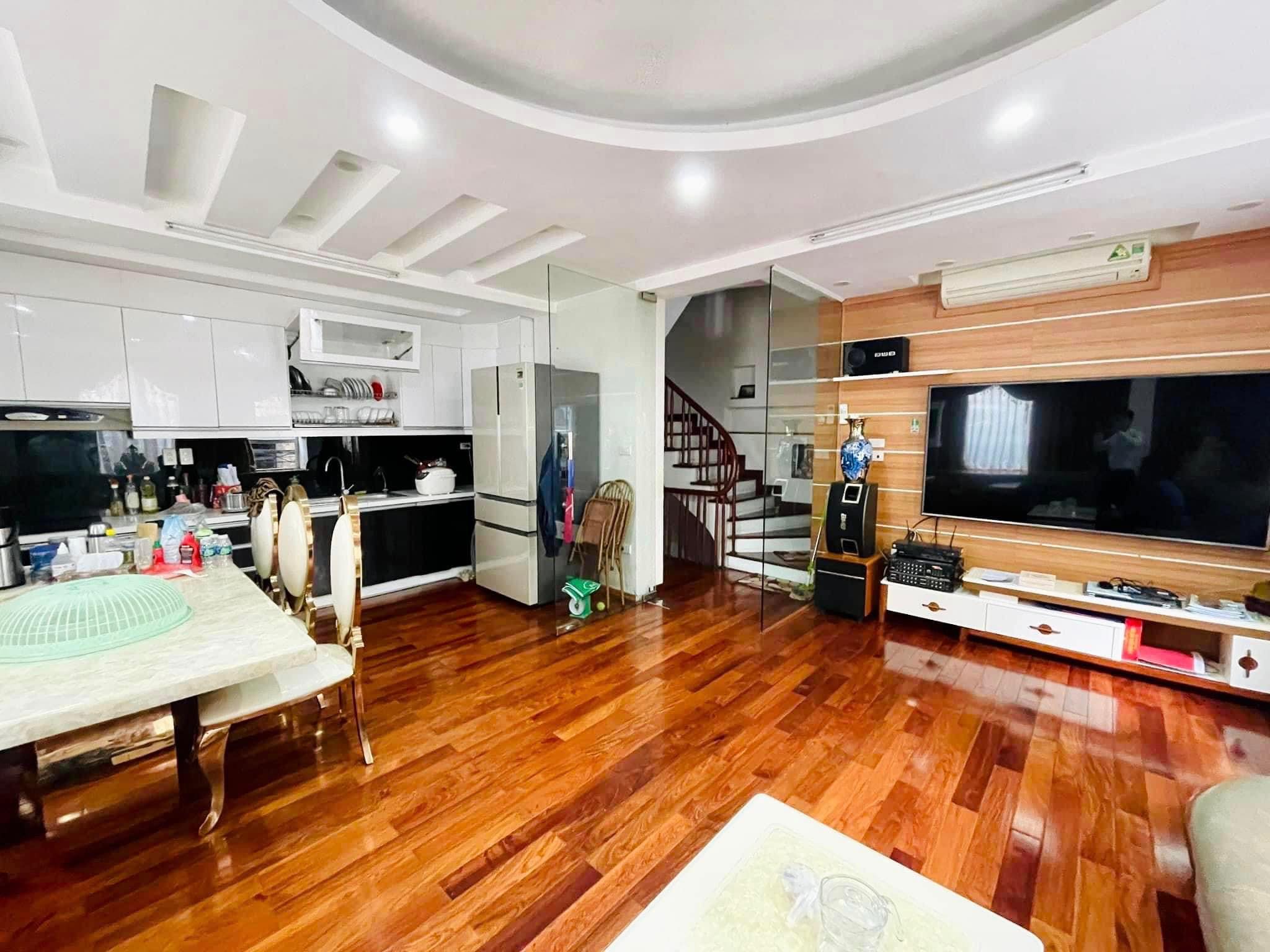  45m2 - 4