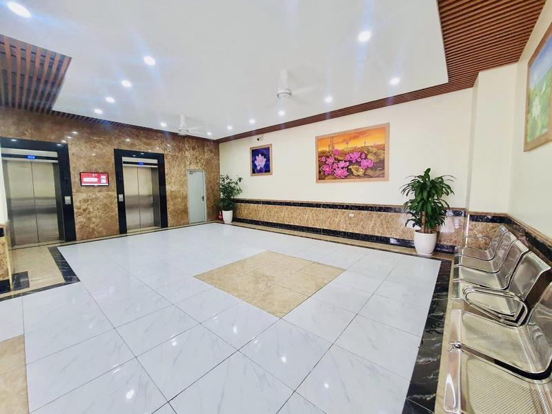 Nam Trung Yên chung cư lô góc, 3ngủ, đẹp, thoáng, gần công viên, 2.9 tỷ