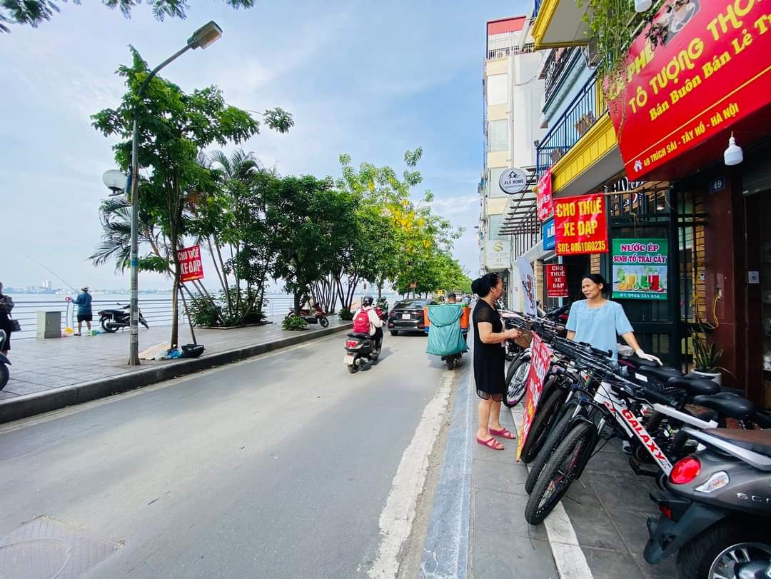 Sổ ngân hàng Cần bán gấp nhà mặt phố Trích Sài 7 tầng thang máy 60m2