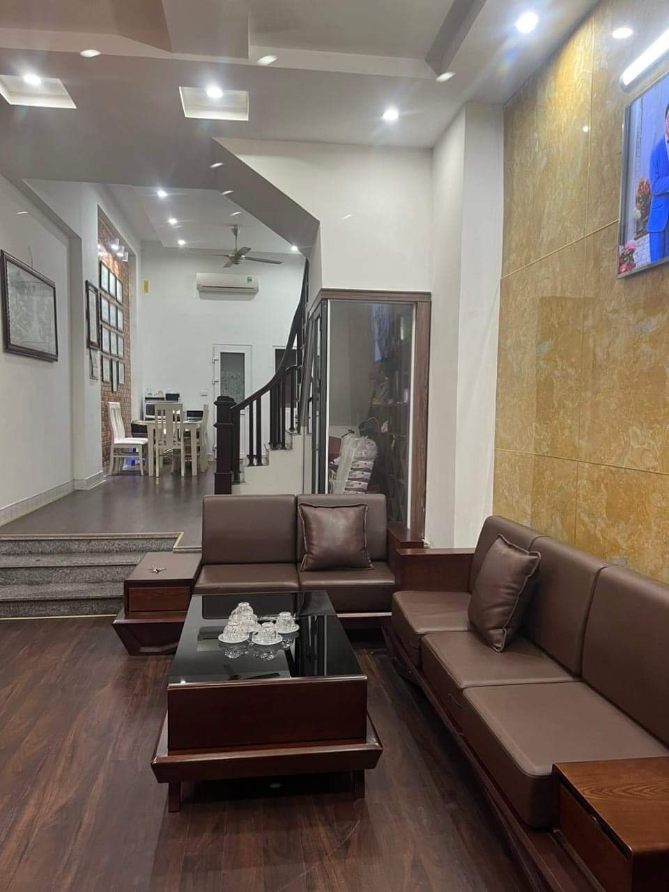 BÁN NHÀ ĐẸP TIÊN ÍCH THUẬN LỢI BẠT NGÀN KHÔNG THIẾU GÌ