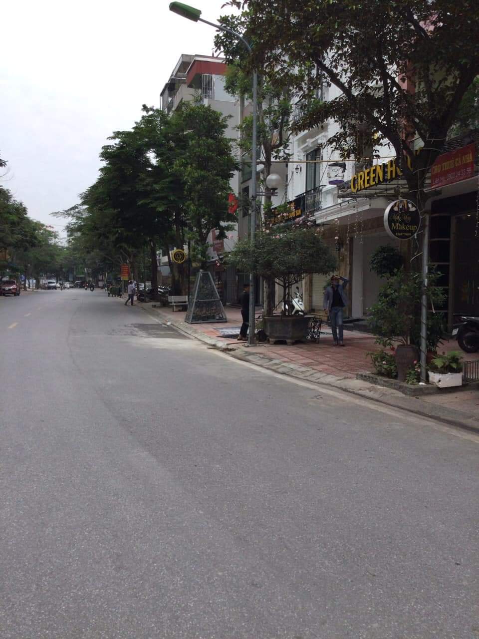 Mặt phố Hoàng Như Tiếp, Bồ Đề, Long Biên. Vỉa hè, kinh doanh, đối diện bệnh viện Tâm Anh 103m2 , mặt tiền 6m, 4 tầng 1 tum