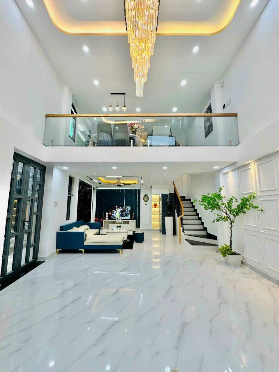 BÁN NHÀ NGUYỄN LƯơNG BẰNG 36M² 4 TẦNG GIÁ 4.2 TỶ (NGÕ NÔNG BA GÁC TRÁNH NHAU THOẢI MÁI)