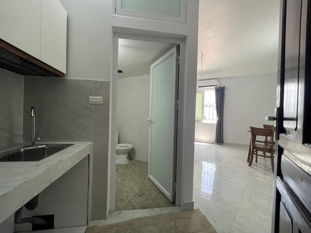 Bán Tòa nhà căn hộ Apartment phố Khương Thượng, Đống đa. 8 Tầng thang máy. Dòng tiền 150tr/Tháng, 34 phòng khai thác. Giá 20 tỷ