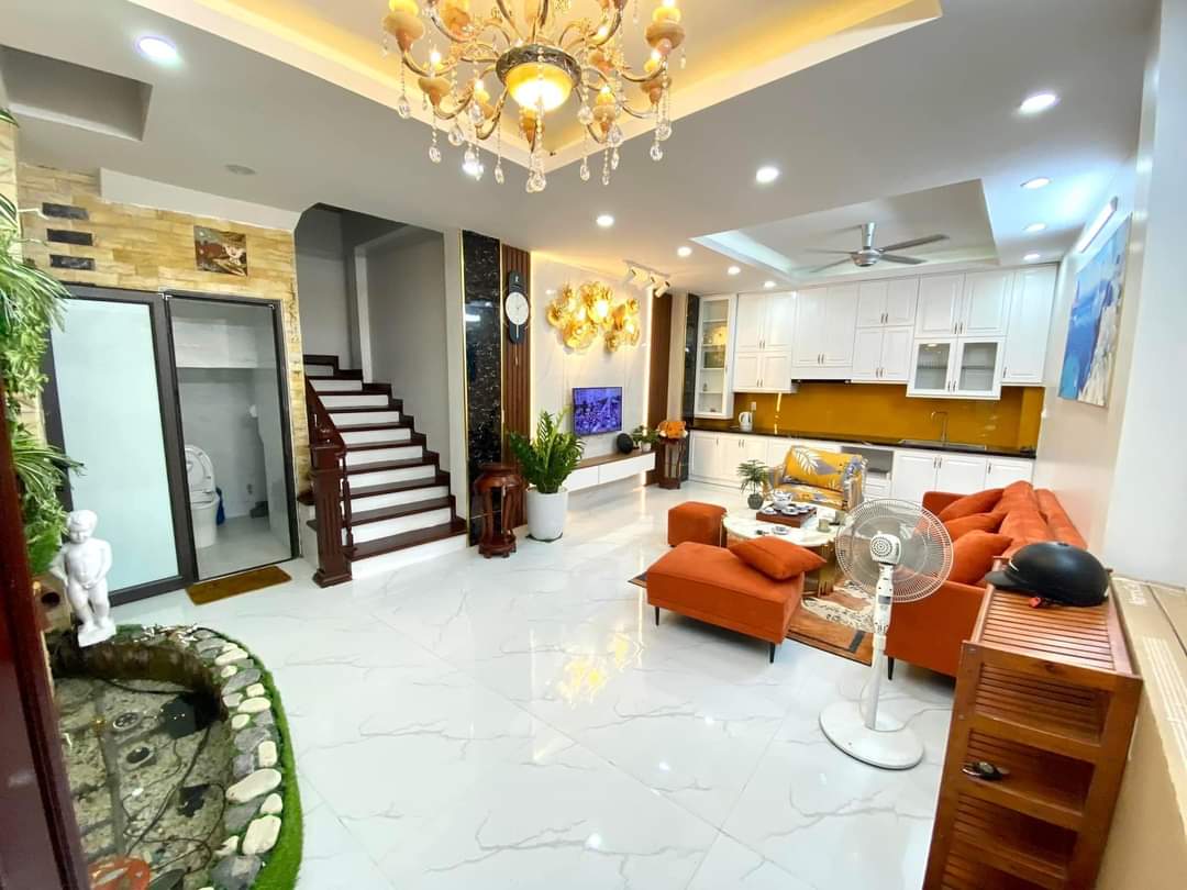 (Ô TÔ VÀO NHÀ, KD ĐỈNH) BÁN NHÀ BẠCH MAI 45M² x 5T THANG MÁY GIÁ CHỈ 8.5 TỶ