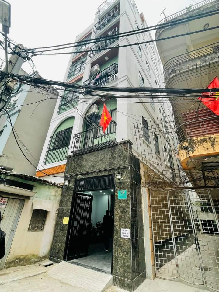 Bán CCMN Trung Kính Cầu Giấy 82m 7T 15P DT 100tr/ tháng giá 15.7 tỷ