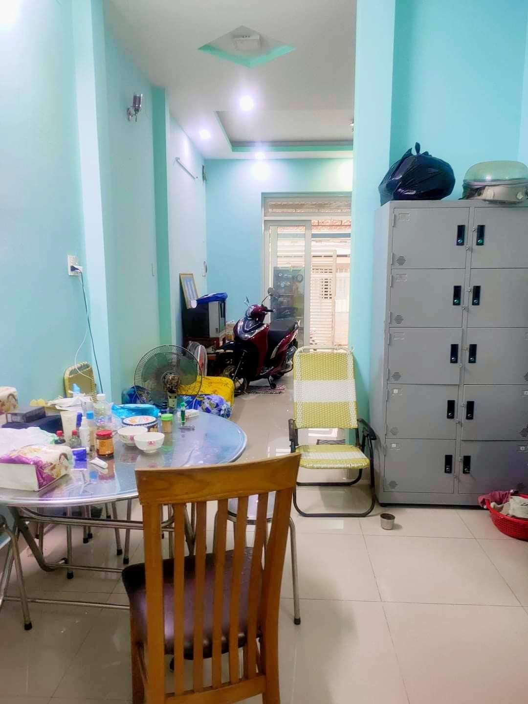 Bán nhà 2 tầng, hẻm xe hơi, 2PN. Phường Long Thạnh Mỹ. Quận 9. Thủ Đức. 75m2. Giá tốt 3tỷ8