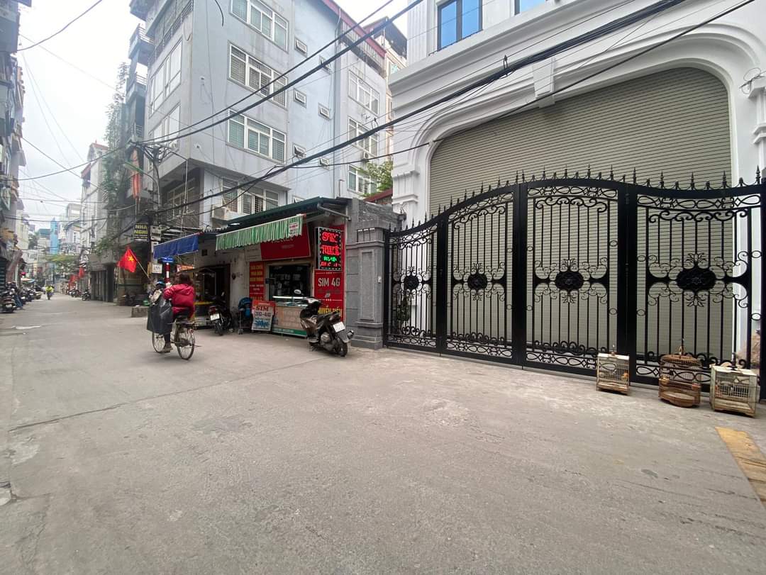 SIÊU PHẨM PHẠM VĂN ĐỒNG 7 TẦNG THANG MÁY, Ô TÔ TRÁNH, 148M2, 23,5 TỶ..