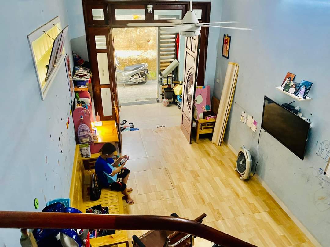 NHÀ BÁN TÂY MỖ. NGÕ THÔNG NHIỀU TIỆN ÍCH. DT 45M. 2TẦNG. NHỈNH 2 TỶ. ĐANG CẦN BÁN GẤP.