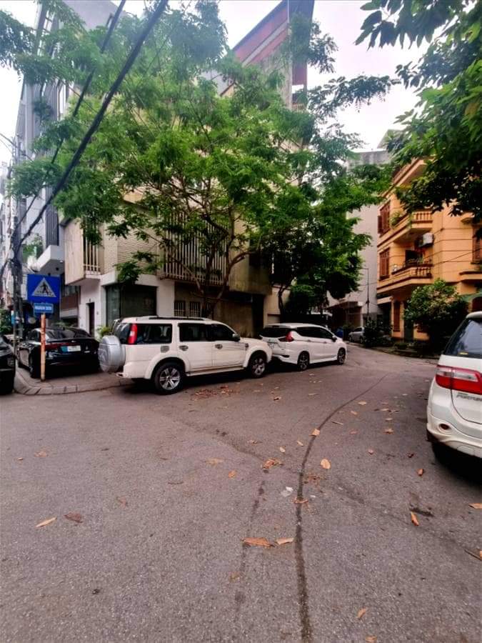 PHÂN LÔ PHẠM TUẤN TÀI, Ô TÔ CHẠY VÒNG QUANH, KINH DOANH ĐỈNH, 62M2, 10,7 TỶ...