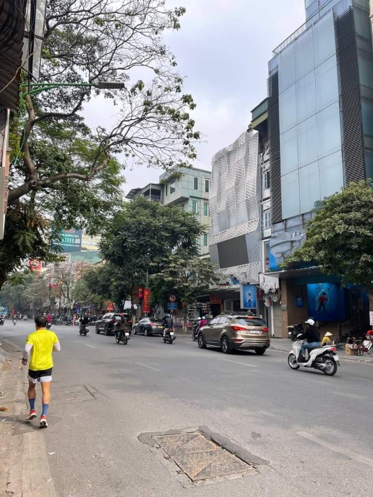 Bán nhà phố Huế Hai Bà Trưng 85m MT 5.2m giá 50 tỷ