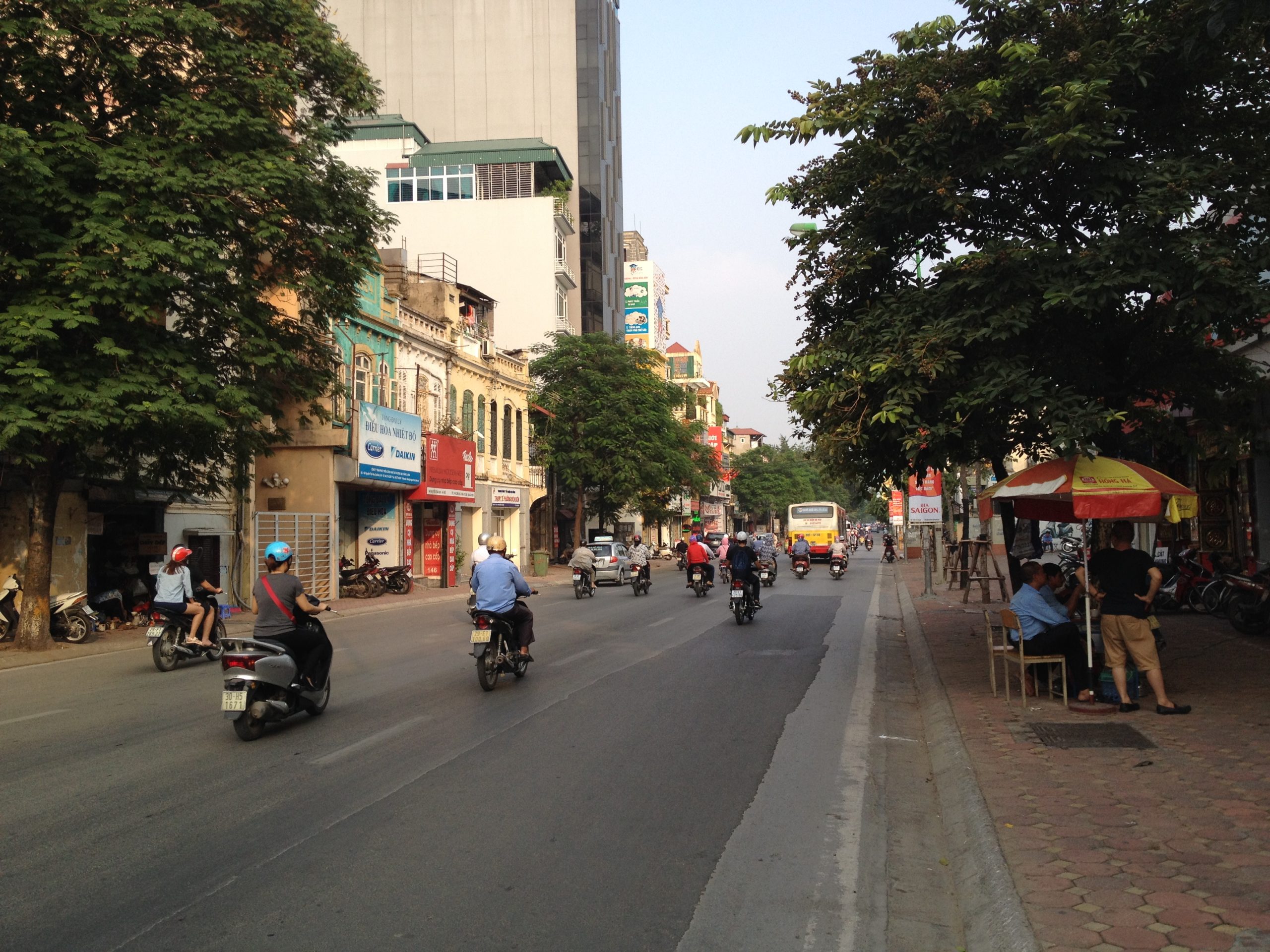 MẶT PHỐ QUẬN BA ĐÌNH-GẦN LĂNG BÁC-VỈA HÈ-KINH DOANH NGÀY ĐÊM-120M 45TỶ-ĐẦU TƯ