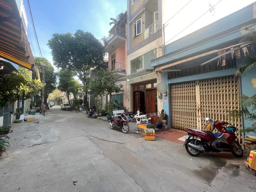 Nhà bán 2 Tầng 64m2 Lũy Bán Bích Quận Tân Phú ,HxH Giá Nhỉnh 5 TỶ