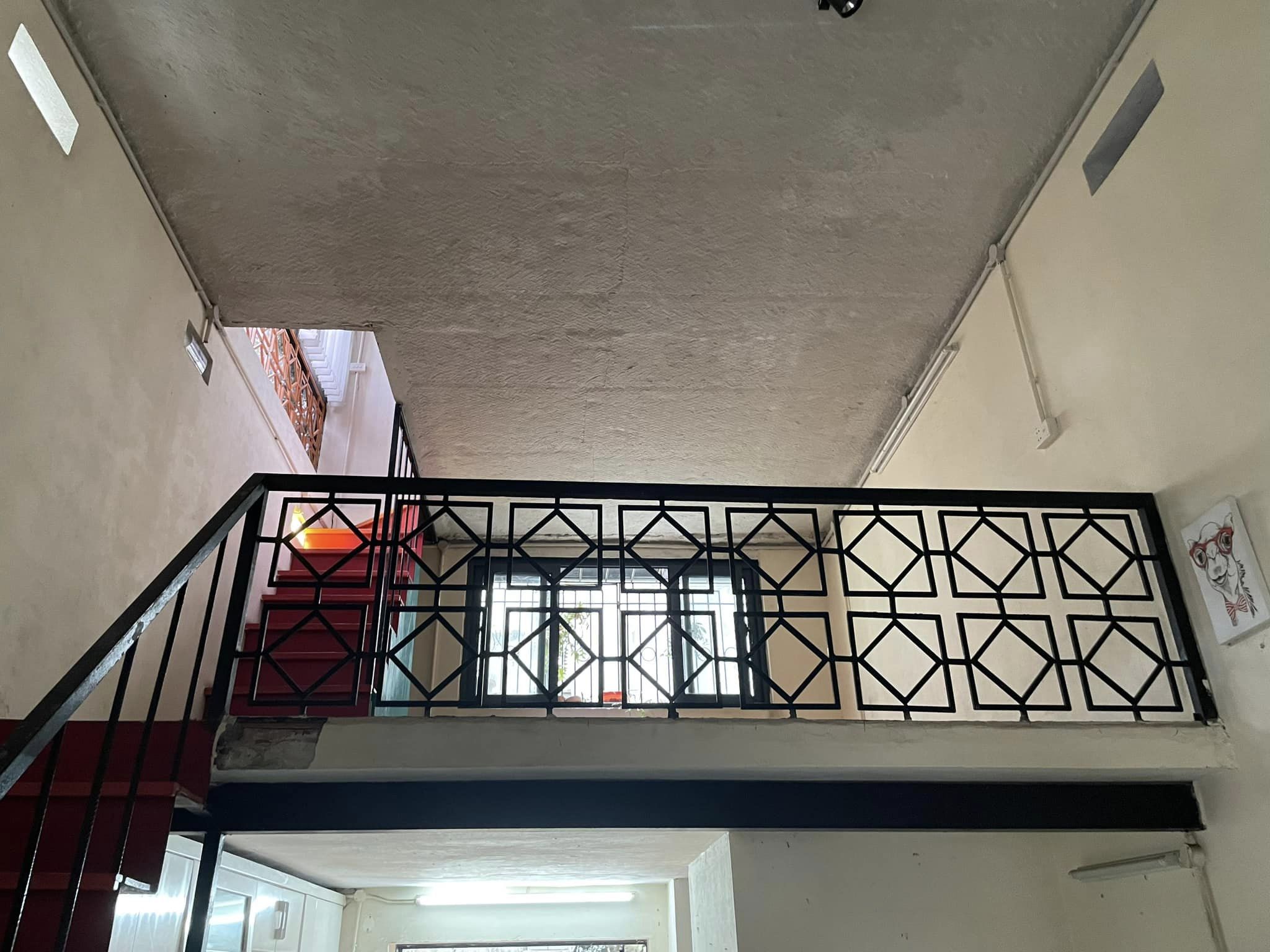 Bán nhà hiếm Hoàng Quốc Việt lô lô góc nở hậu oto 7 chỗ 7,9 tỷ