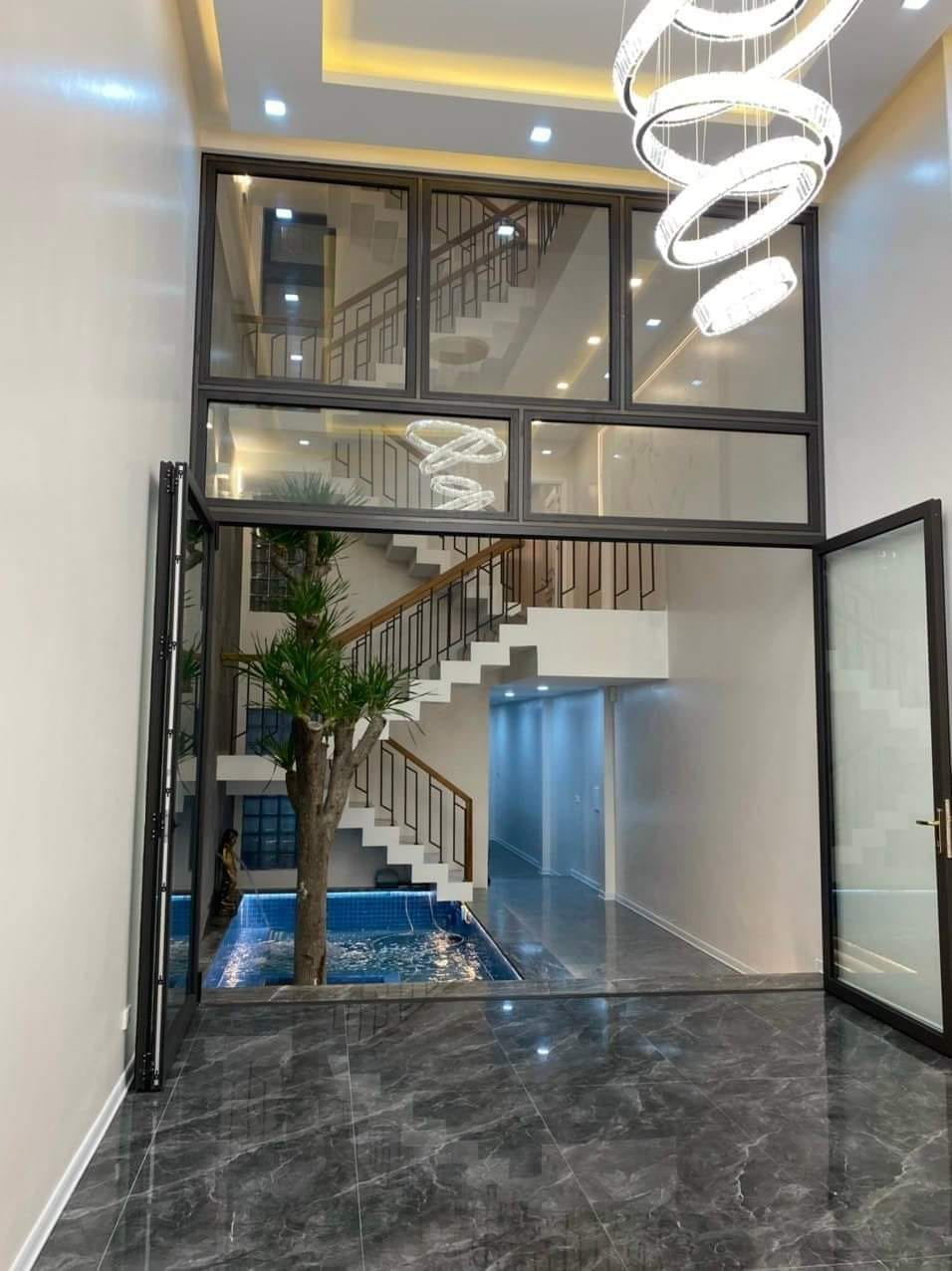 Hiếm! Bán Nhà Mặt Phố Thanh Nhàn – Vị Trí Đẹp – Mặt Tiền Rộng – DT 51m2*5 Tầng – Chỉ 15 Tỷ