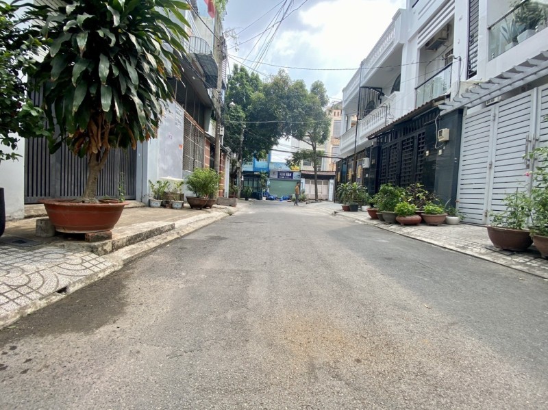 Bán căn Tân Bình, Trần Thái Tông, Hẻm 5m, Khu cao tầng, DT 57m2, Giá 5 tỷ 8