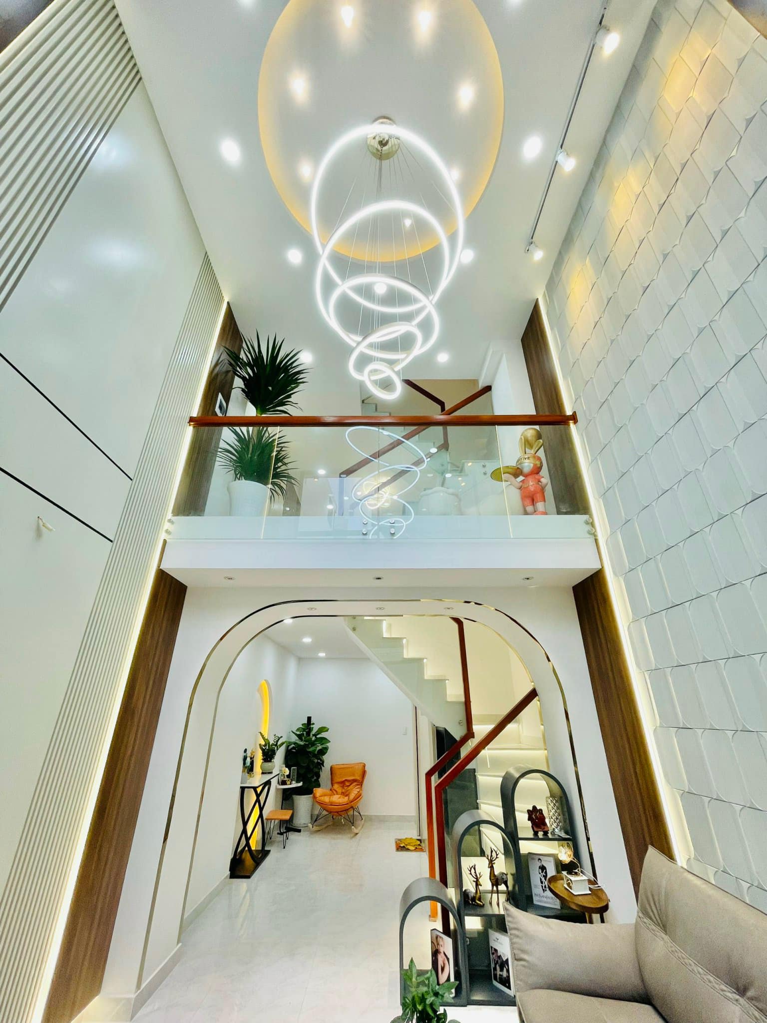 Bán nhà HXH xe 7c ngủ trong nhà-Nguyễn Văn Đậu Bình Thạnh.