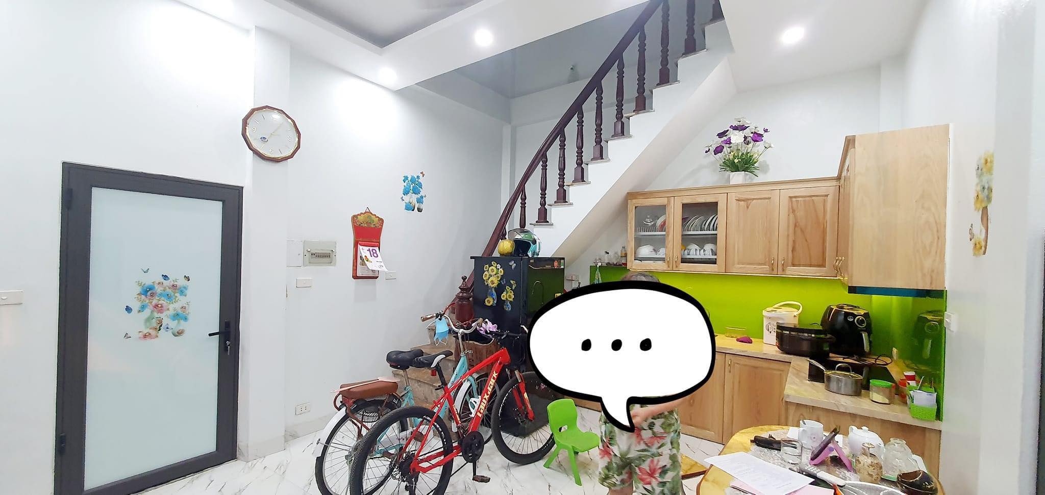 Bán nhà Lĩnh Nam - SỔ RIÊNG - 5 TẦNG NHƯ MỚI - 10M RA NGÕ Ô TÔ - GẦN TRƯỜNG CHỢ 26m5T 2.55 Tỷ