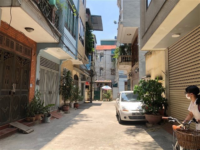 NGÕ Ô TÔ TRÁNH - KINH DOANH - GẦN PHỐ - TIỆN ÍCH VINHOMES RIVERSIDE, TTTM AEON, VINCOM PLAZA…