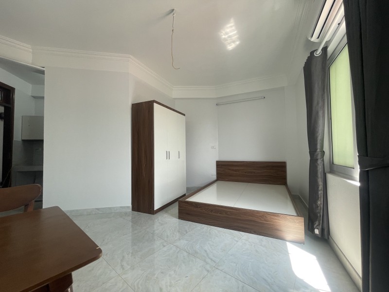 Bán nhà Thái Hà, hiếm trong khu vực, 35m2 x 4 tầng, gần phố, gần ô tô, khu yên tinh, ở sướng