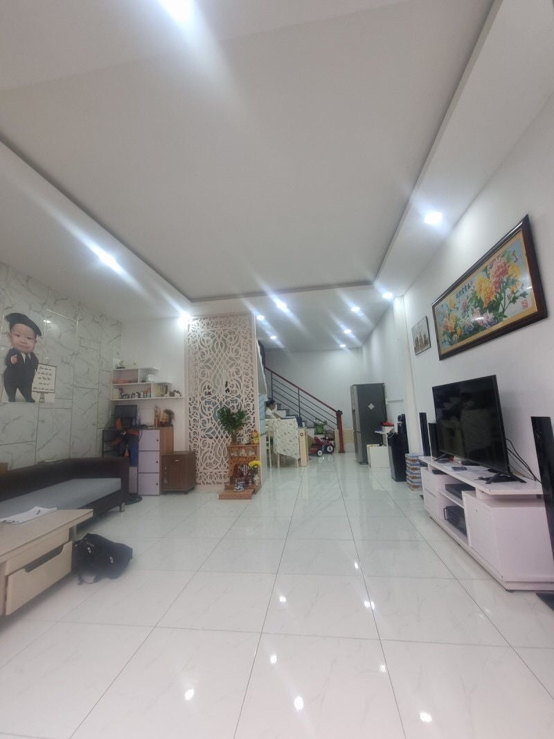 Bán nhà HXH 55m2 Đồng Đen Tân Bình gần CC Bàu Cát 2 giá chỉ 6 tỷ 5