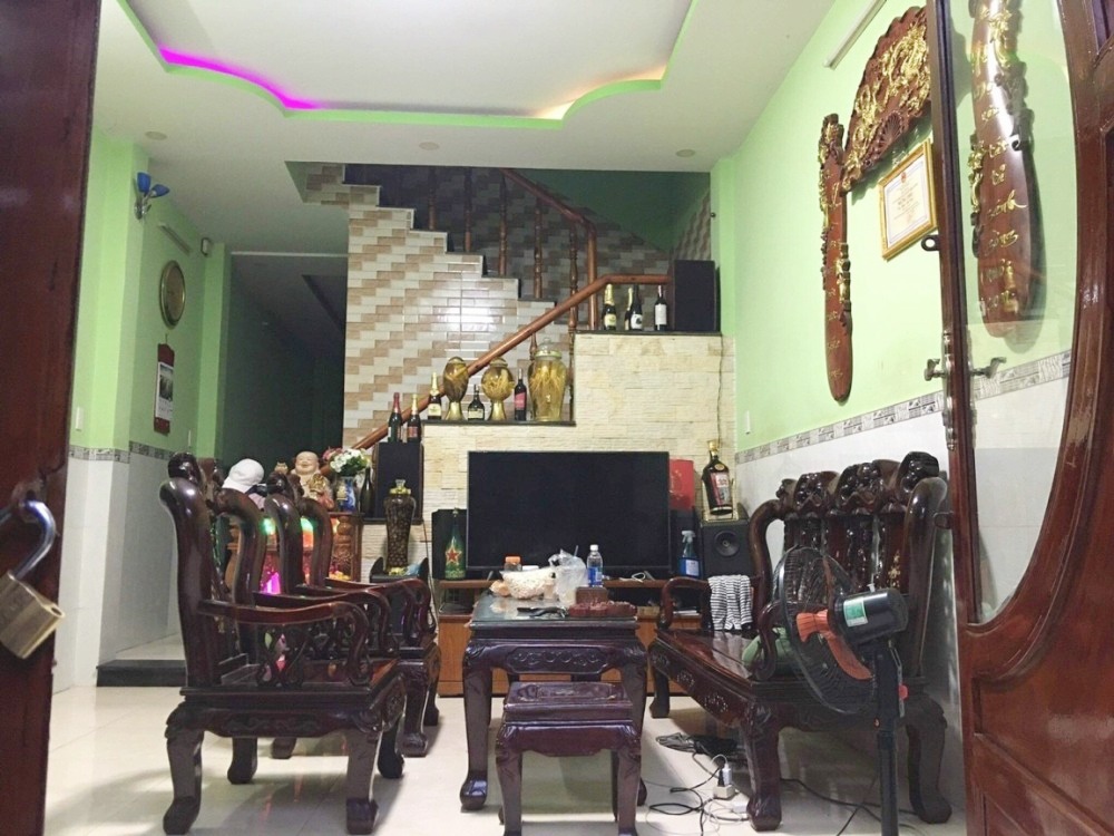 Bán Nhà Giáp Phú Nhuận, Nguyễn Thái Sơn, Gò Vấp 50m2, shr 3 Tỷ TL