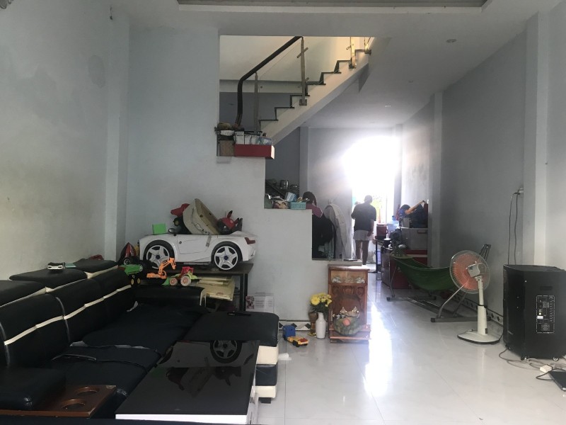 Bán Nhà Phan Văn Trị GV, Làm ăn thua lỗ, 52m2 4.5x13 chỉ 2.8 Tỷ