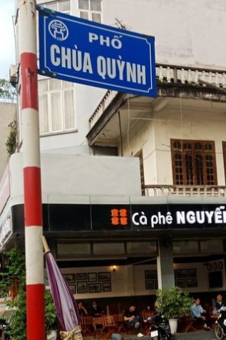 Bán nhà mặt phố Chùa Quỳnh, kinh doanh, 6.8m mặt tiền.