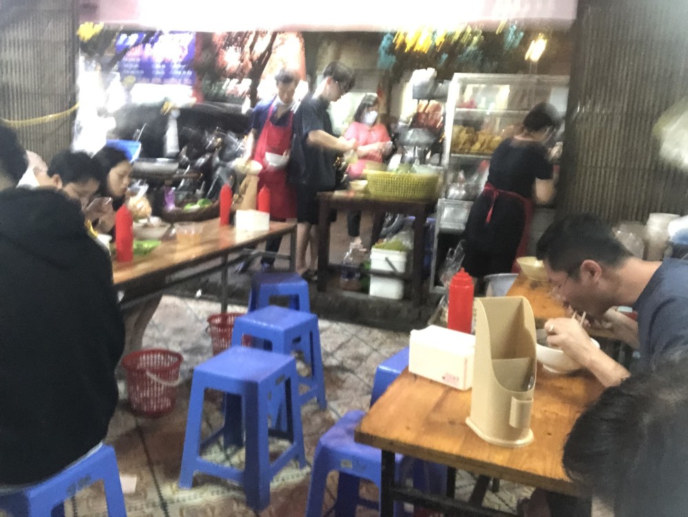 Bán nhà mặt phố Ngọc Lâm, Long Biên, 224m2 C4. LH: Địa Thủy Sư Trần Thọ