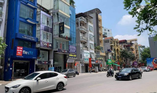 Bán toà văn phòng 7 tầng mặt phố Sơn Tây Ba Đình 176m2, mặt tiền 6m, kinh doanh sầm uất, giá 80 tỷ.