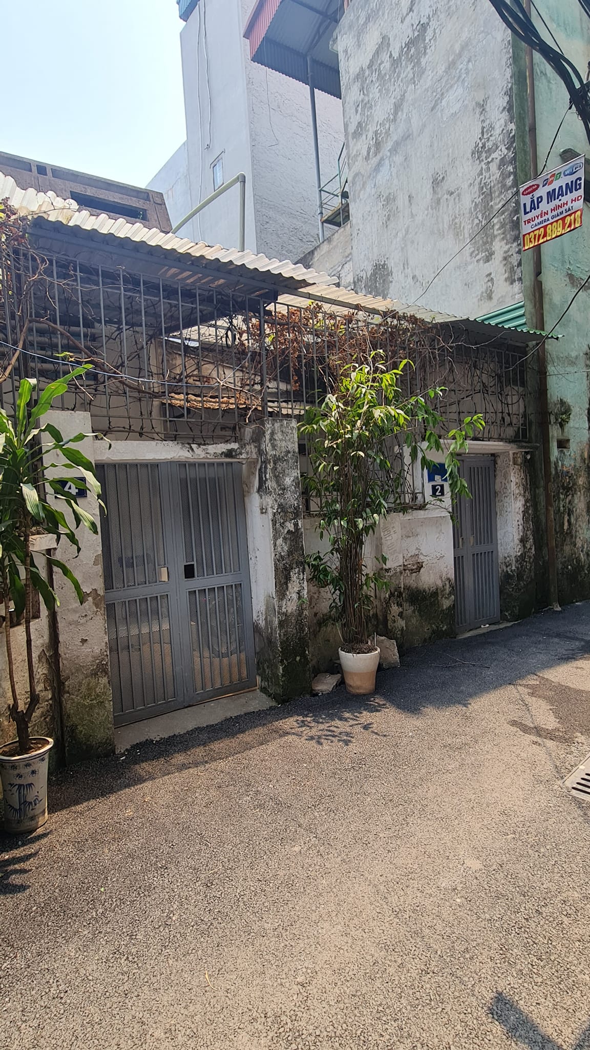 Bán nhà ngõ 7 Nguyên Hồng diện tích 34m2, ngõ rộng, ô tô đừng đỗ