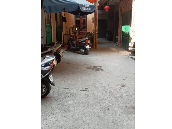 ban-nha-ngo-cong-trang-kham-thien-3
